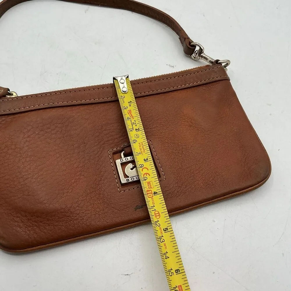 Dooney & Bourke Brown Leather Wristlet Clutch Logo Zip Top Small Purse